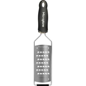 Microplane Rasp Extra-Coarse; 31.5x7.5x3 cm (LxBxH); zwart