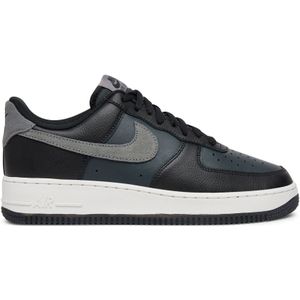 Sneakers Nike Air Force 1 '07 Lv8 FJ4170 004 Schwarz