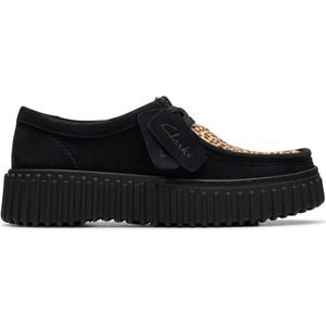 Halbschuhe Clarks Torhill Bee 26181189 Braun