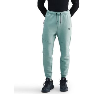 Nike - Sportswear Tech - Joggingbroek - Groen