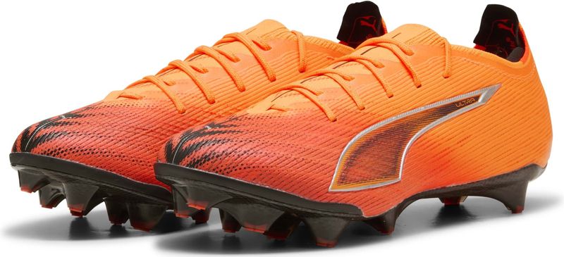 PUMA - ULTRA 6 CARBON FG - Voetbalschoenen - Zwart/Rood