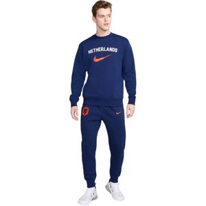 Nike Nederland Sportswear Club Crew Trainingspak 2024-2026 Blauw Oranje