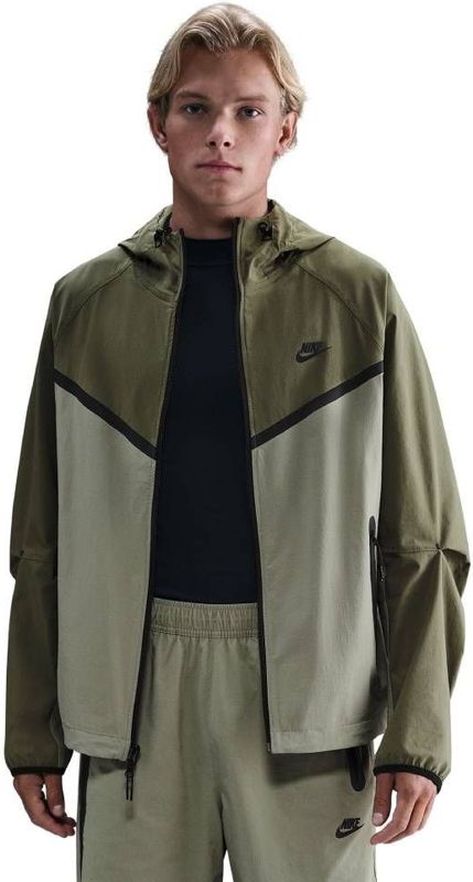 Nike - Tech Woven - Hoodie - Groen