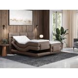 Complete set van boxspring met gecapitonneerd hoofdbord en elektrische relaxbedbodems – Met matras en topmatras – 2 x 90 x 200 cm – Stoffen bekleding – Bruin – LODI van PALACIO