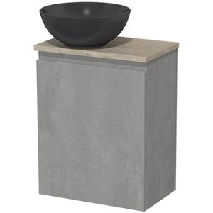 Toiletmeubel met waskom | 41 cm Lichtgrijs beton Greeploos front Mat zwart Quartz waskom Lichtgrijs eiken blad