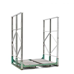 Gebruikte Bandenopslag stapelbaar en inklapbaar verticale belading L:2000,B:1410,H:2470mm groen