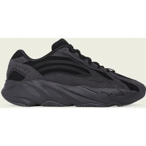 YEEZY BOOST 700 V2 ADULTS