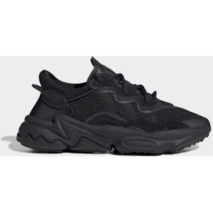Adidas ozweego basisschool hotsell