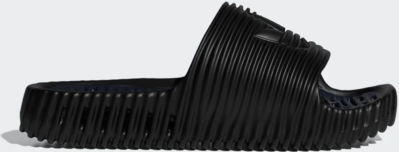 adidas - adilette - Badslippers - Zwart