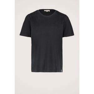 Silvercreek-
Siene T-shirt-
Black