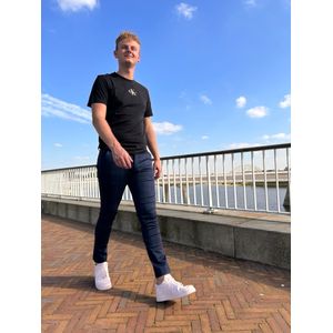 Chino Victorio & Lucchino Cuadros, 34 / Mannelijk