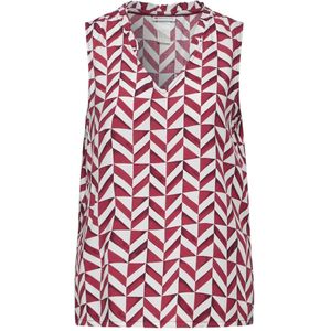 Street One Rood Top Met Print