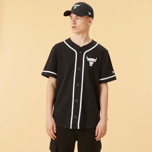 New Era - Chicago Bulls - T-shirt - Zwart - Korte Mouwen - NBA Distressed Logo