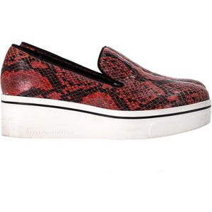 Stella McCartney Faux Python Creeper Platform Loafers in Rode Leder