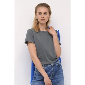 My Essential Wardrobe 10704000 hannemw tee