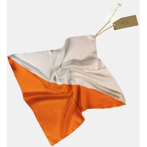 Mucho Gusto Zijden sjaal burano mini oranje met beige stippen