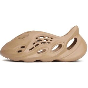 Adidas Foam rnnr clay taupe