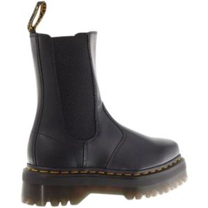 Dr. Martens 2976 hi quad squared boots