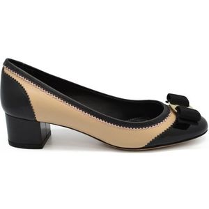 Salvatore Ferragamo - Eva Leathe - Slippers - Beige - Vernisleer