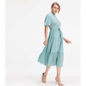 Thee -jurk met gelaagde ruches