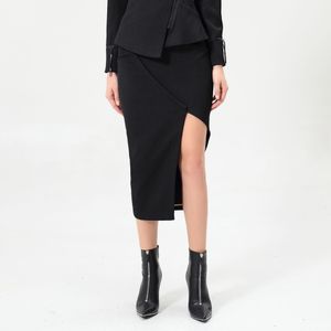 Kokerrok - Asymmetrisch - Taps Toelopend - 72 cm - Licht Stretch-Stof