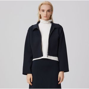 Minimalistisch cropped jack met ritssluiting aan de voorkant