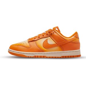 Nike Dunk low magma orange