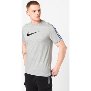 Nike - Sportswear Repeat - T-shirt - Grijs