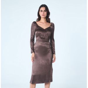 Satijnen jurk met hartdecolleté