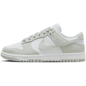 Nike - Dunk Low - Sneakers - Grijs - Corduroy