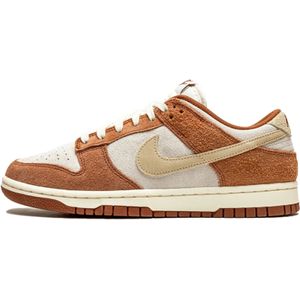 Nike Dunk low premium medium curry