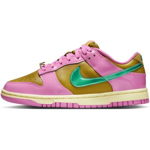 Nike Dunk low x parris goebel playful pink