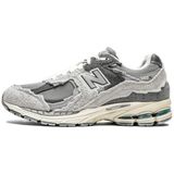 New Balance 2002R Protection Pack Women's, grijs