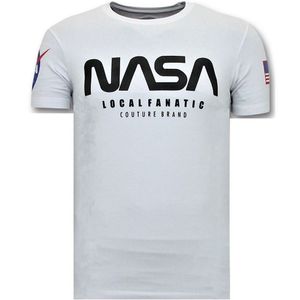 Local Fanatic T-shirt met opdruk nasa american flag shirt