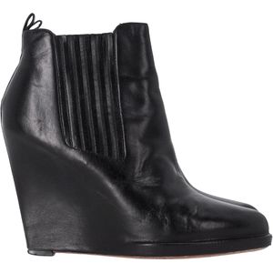 Givenchy Wedge Enkelboots in Zwart Leer