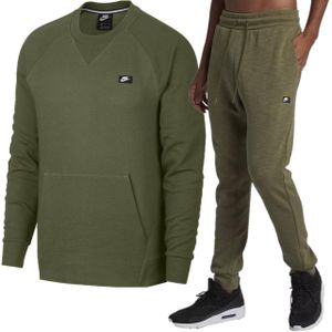 Nike - Sportswear Optic - Fleece Crew Tracksuit - Olijfgroen