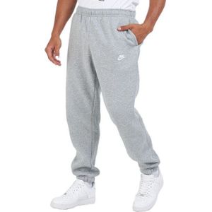 Nike - NSW Club - Joggingbroek - Zwart - 80% Katoen, 20% Polyester, Taps Toelopende Poot