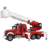 bruder MACK Granite Brandweerladderwagen modelvoertuig 02821