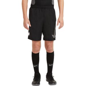 Kinder shorts Nike Dynamic Fit GX