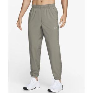 Nike - Form - Tapered Joggingbroek - Zwart - 100% Polyester
