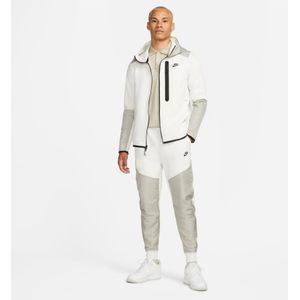 Trainingsjack met volledige rits in Nike Tech Overlay