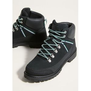 Women's Venture Boots