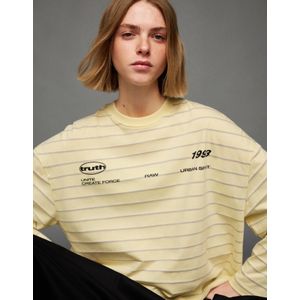 Bershka Oversized T-Shirt Met Lange Mouw En Print Dames L Geel