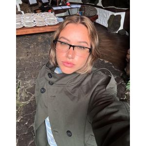 Bershka Half Resine Bril Met Blauw Lichtfilter Dames Zwart