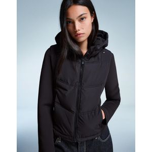Bershka Gewatteerde Jas Met Contrasterend Effect Van Synthetisch Rubber Dames Xs Zwart