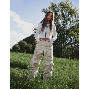 Bershka Cargobroek Met Print Dames 38 Beige