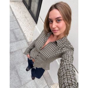 Bershka Getailleerd Overhemd Met Flared Mouwen Dames L Kaki