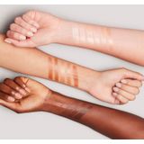 M.A.C - Strobe Dewy Skin Tint - Getinte Moisturizer - Licht & Opbouwbare Dekking