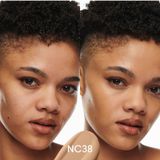 MAC Studio Radiance Serum Foundation 30 ml NC38