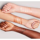 M.A.C - Strobe Dewy Skin Tint - Getinte Moisturizer - Licht & Opbouwbare Dekking